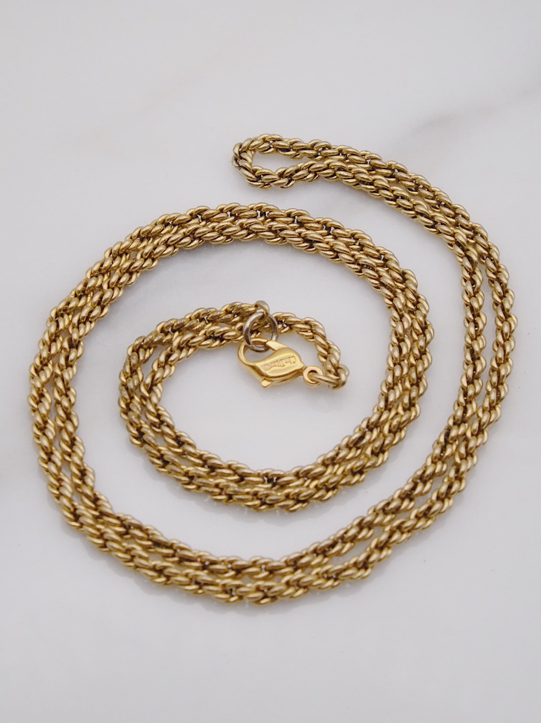 Christian Dior Necklace Golden Metal ref.564518 - Joli Closet